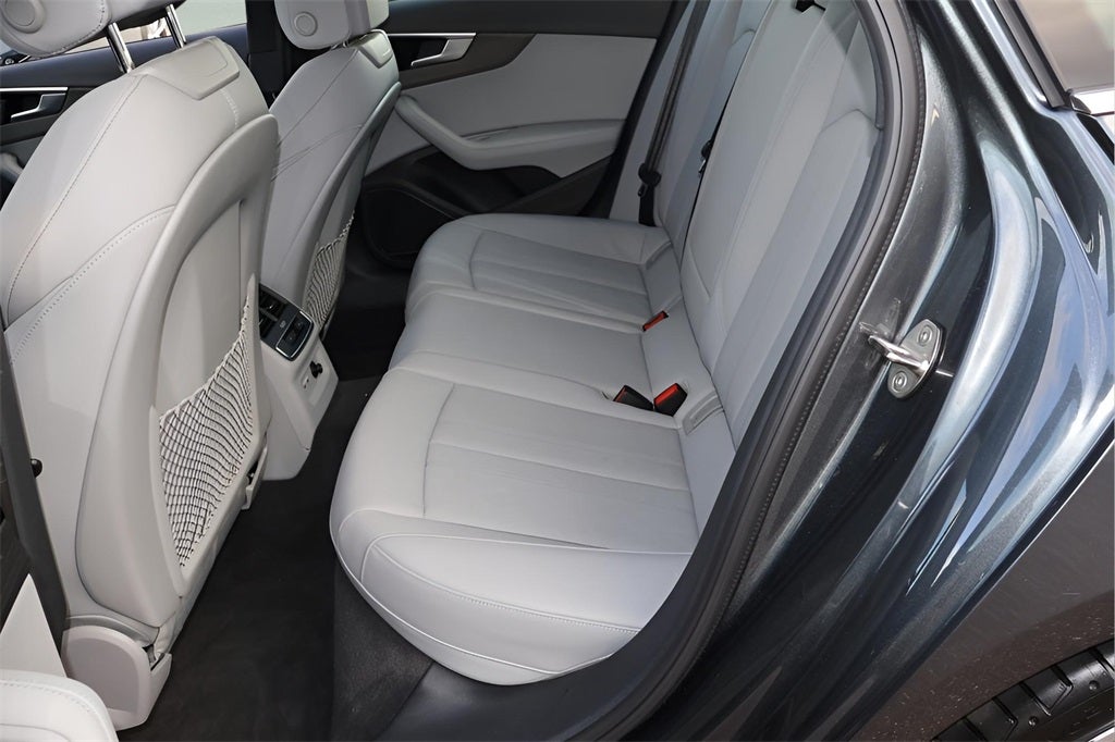 2023 Audi A4 45 S line Premium Plus quattro