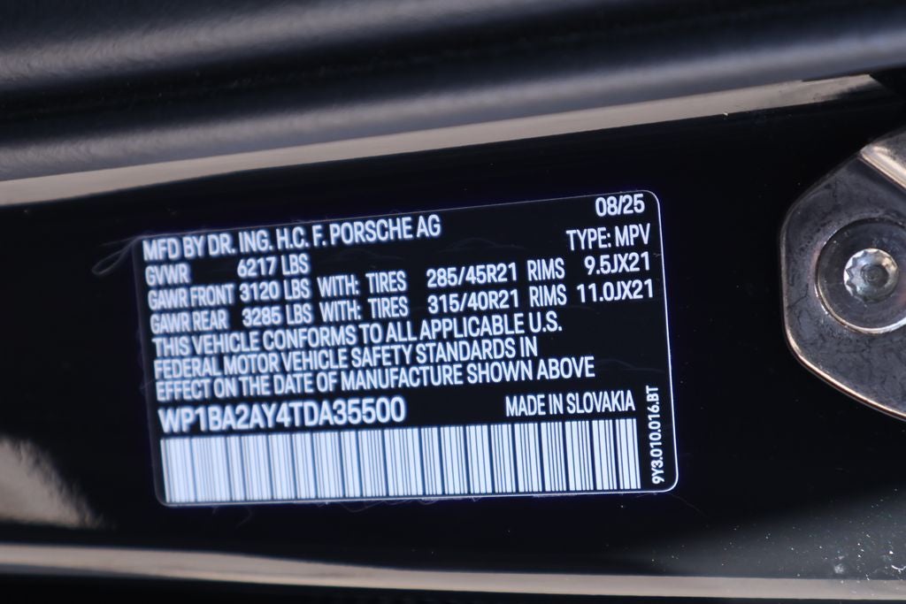 2026 Porsche Cayenne Coupe Base