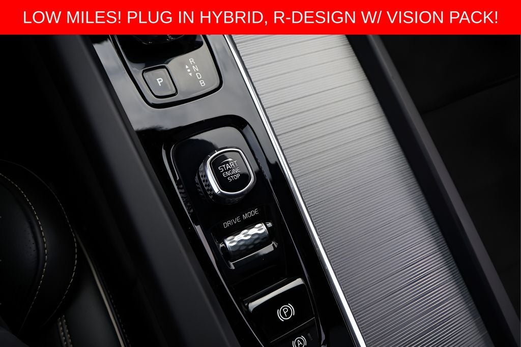 2018 Volvo XC60 Hybrid T8 R-Design