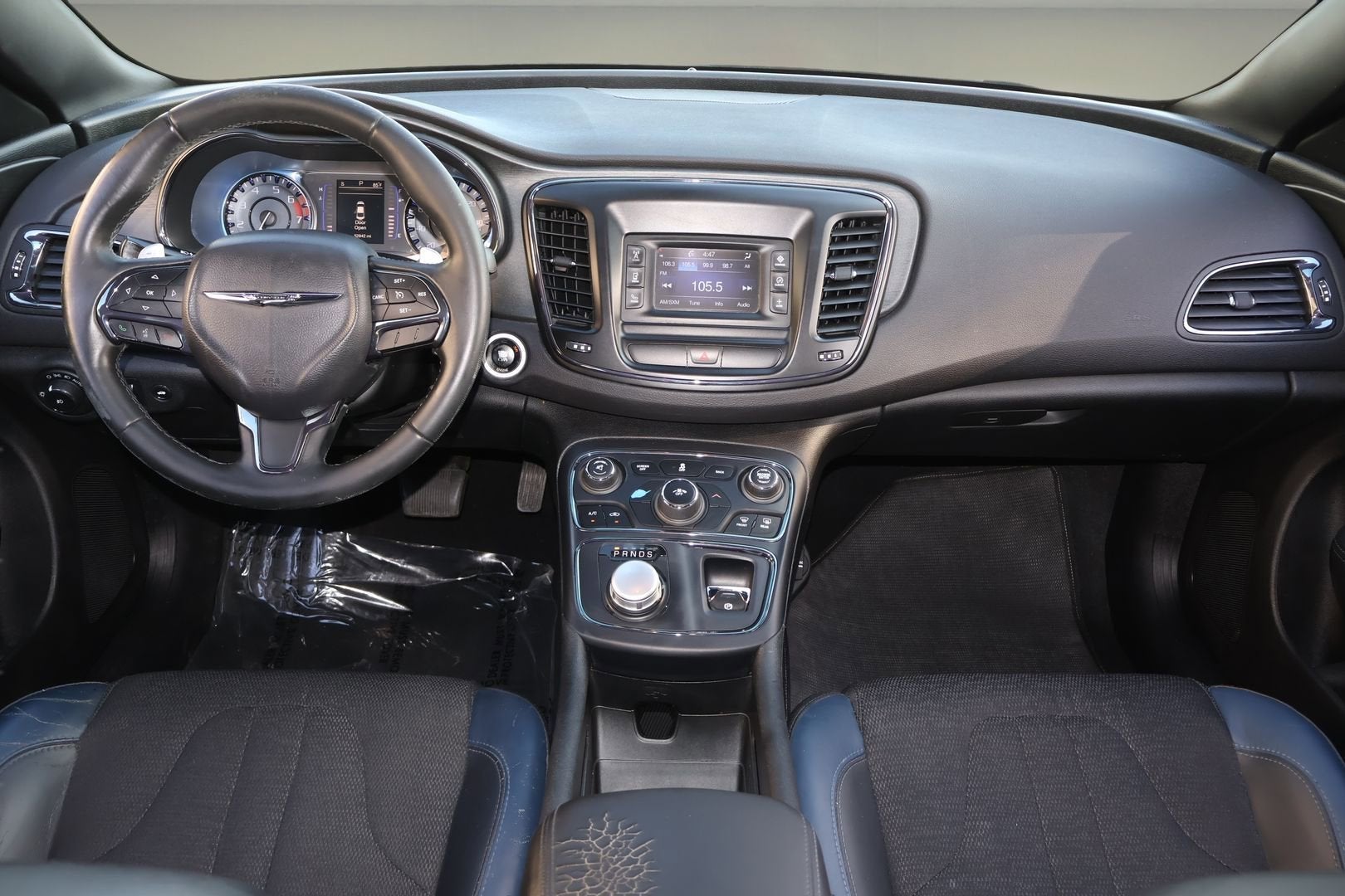 2016 Chrysler 200 S
