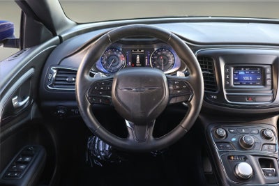 2016 Chrysler 200 S