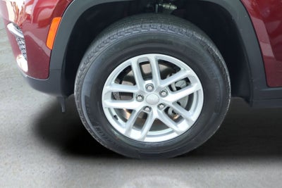 2024 Jeep Grand Cherokee Laredo X