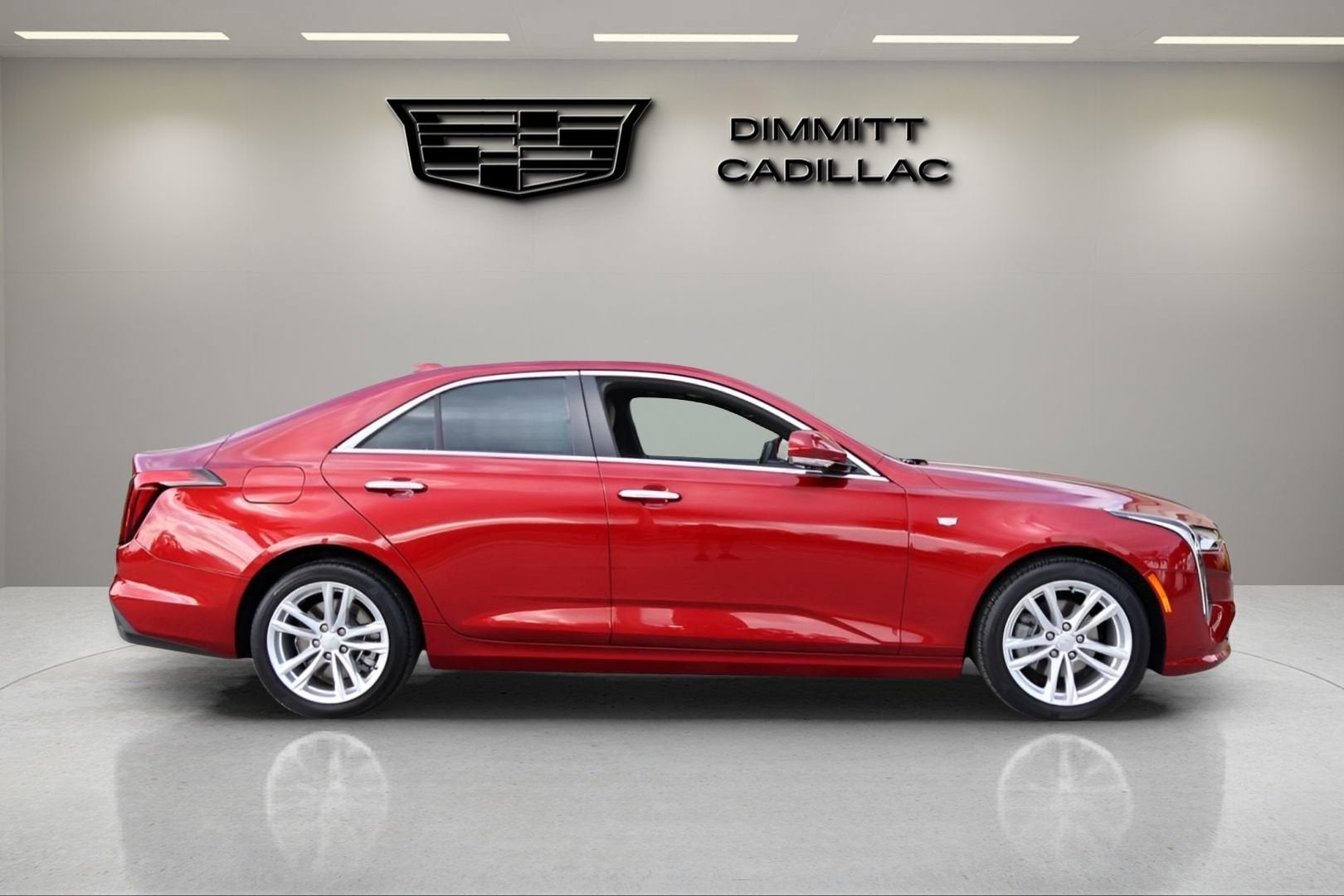 2023 Cadillac CT4 Luxury