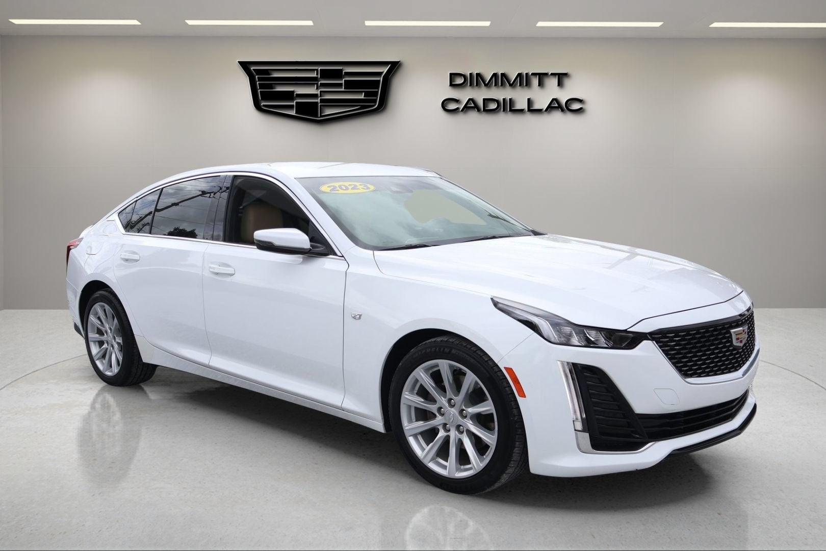 2023 Cadillac CT5 Luxury