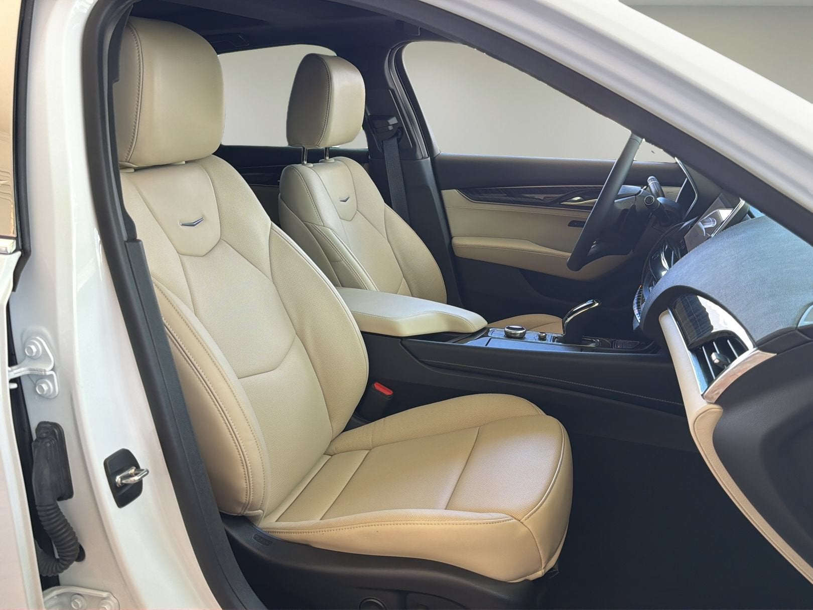 2024 Cadillac CT5 Premium Luxury