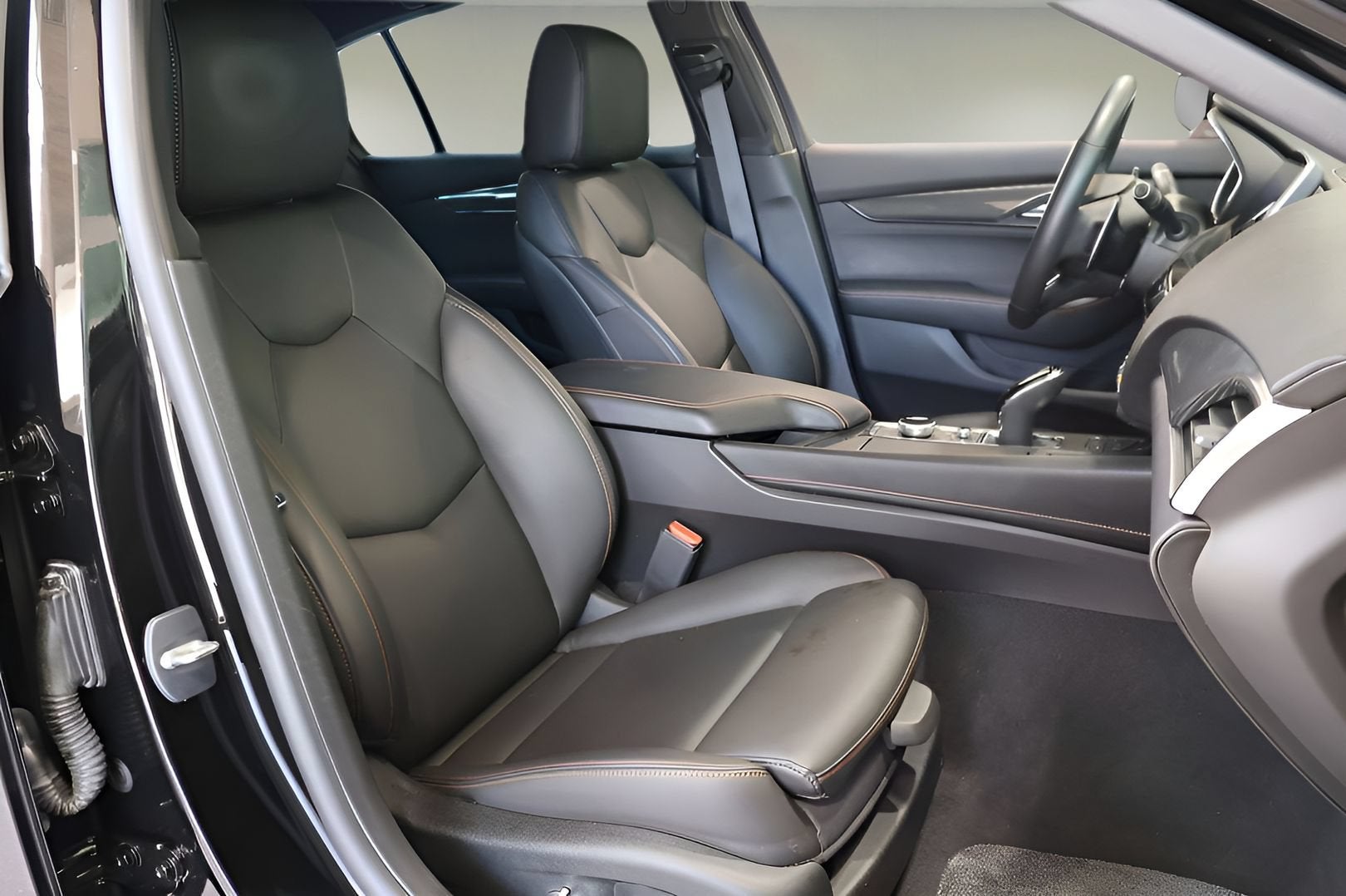 2024 Cadillac CT5 Sport