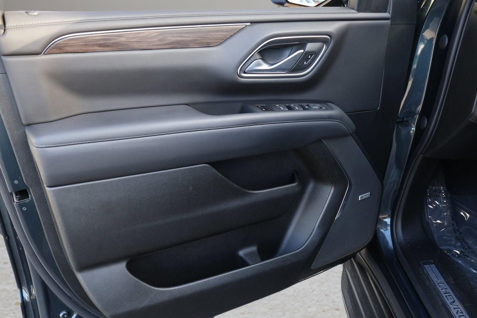 2022 Chevrolet Suburban LT