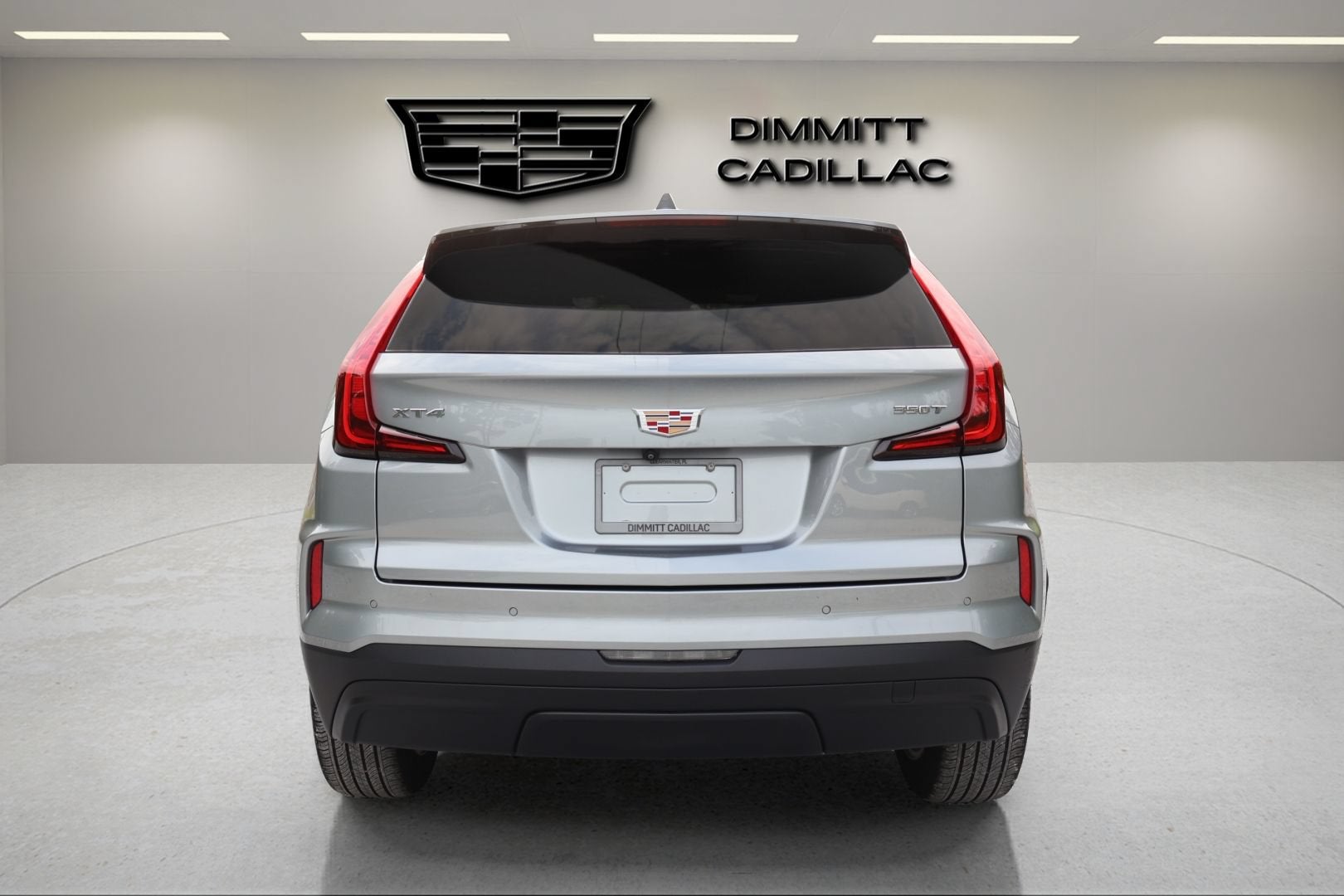 2024 Cadillac XT4 Luxury