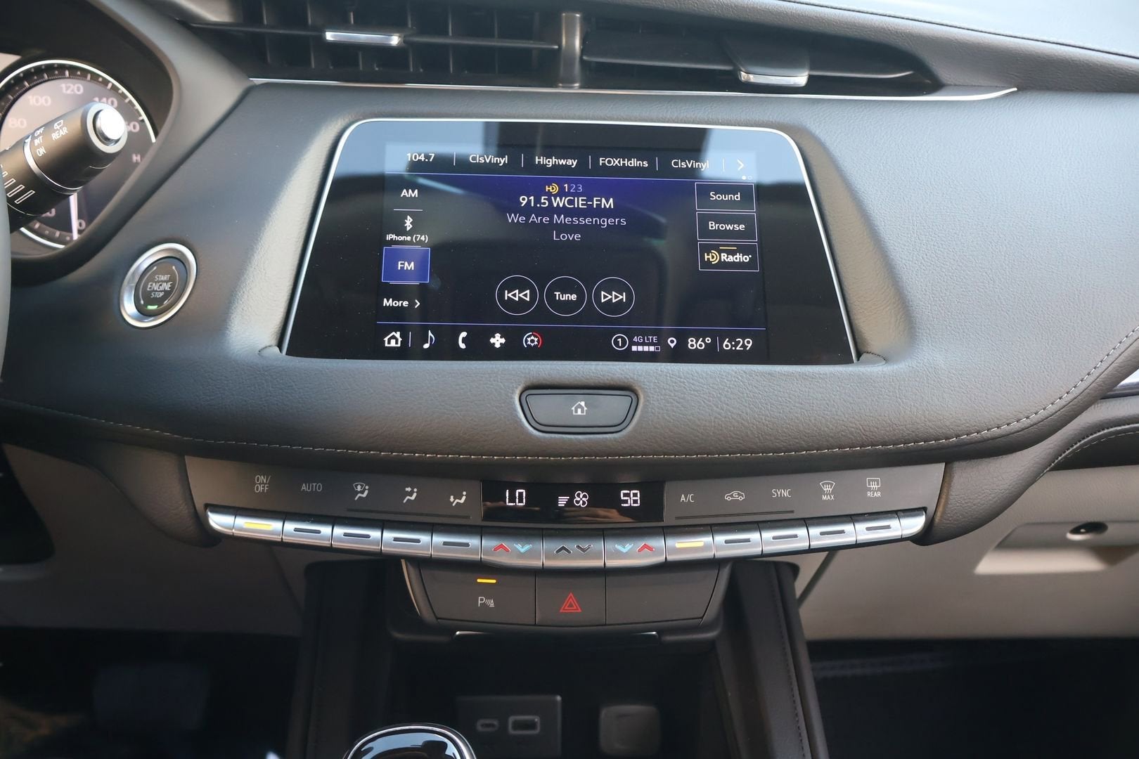 2023 Cadillac XT4 Luxury