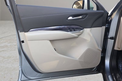 2023 Cadillac XT4 Luxury