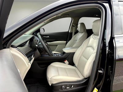 2023 Cadillac XT4 FWD Premium Luxury