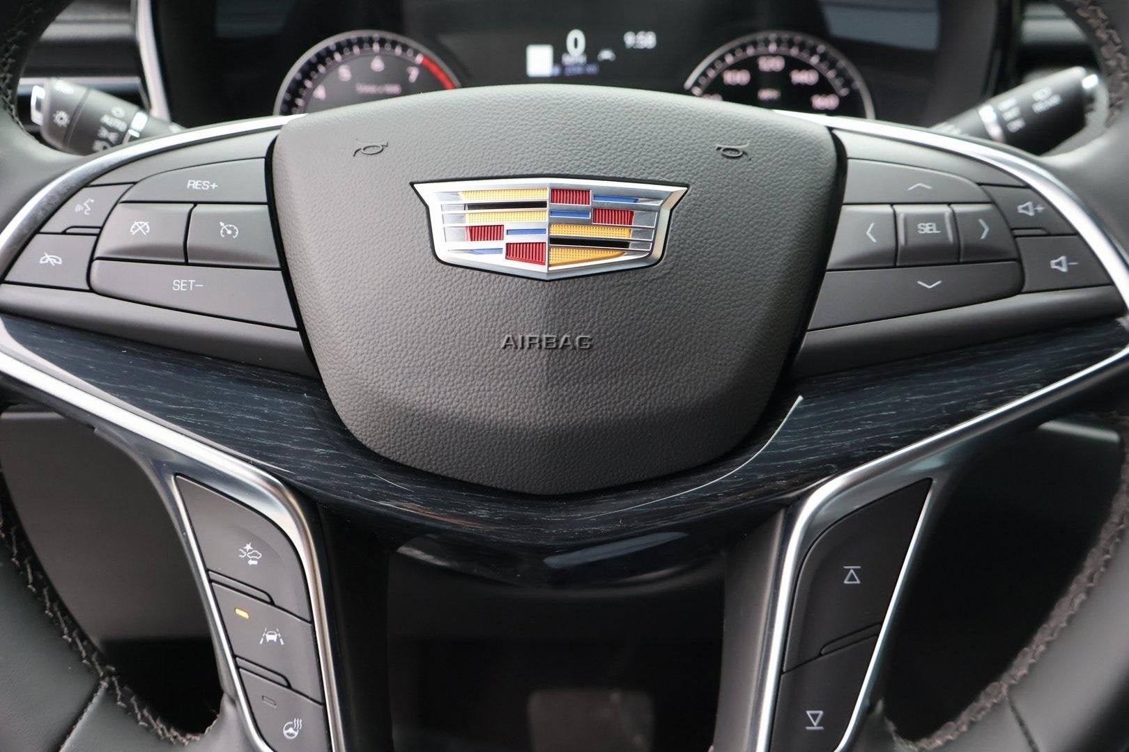 2025 Cadillac XT5 Premium Luxury