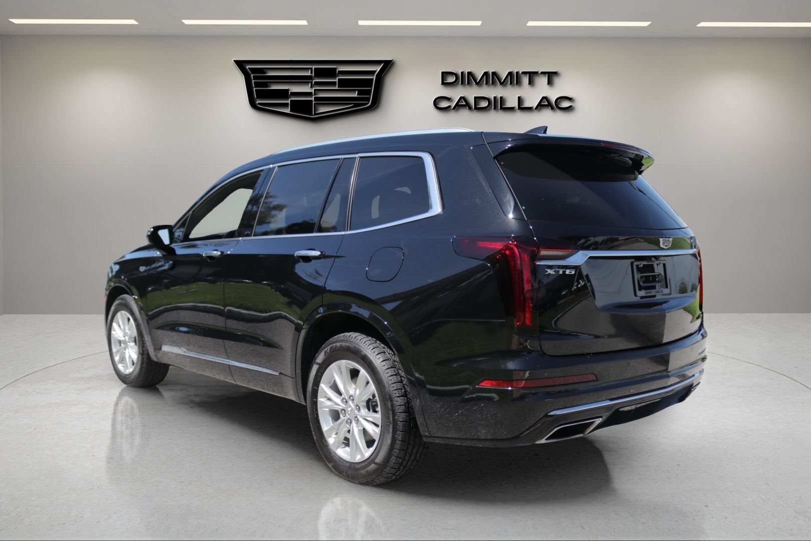 2023 Cadillac XT6 FWD Luxury