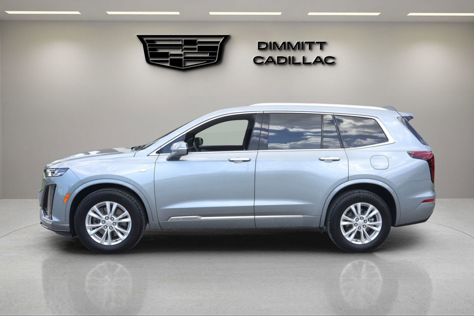 2023 Cadillac XT6 Luxury