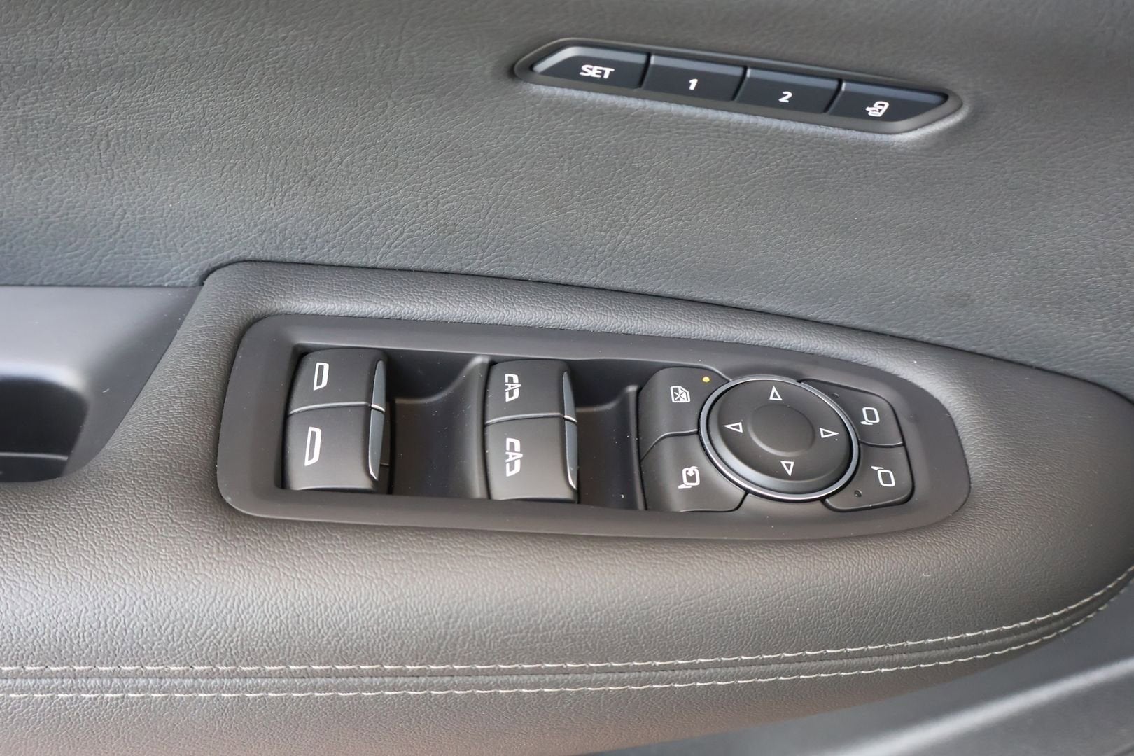2024 Cadillac XT6 Luxury