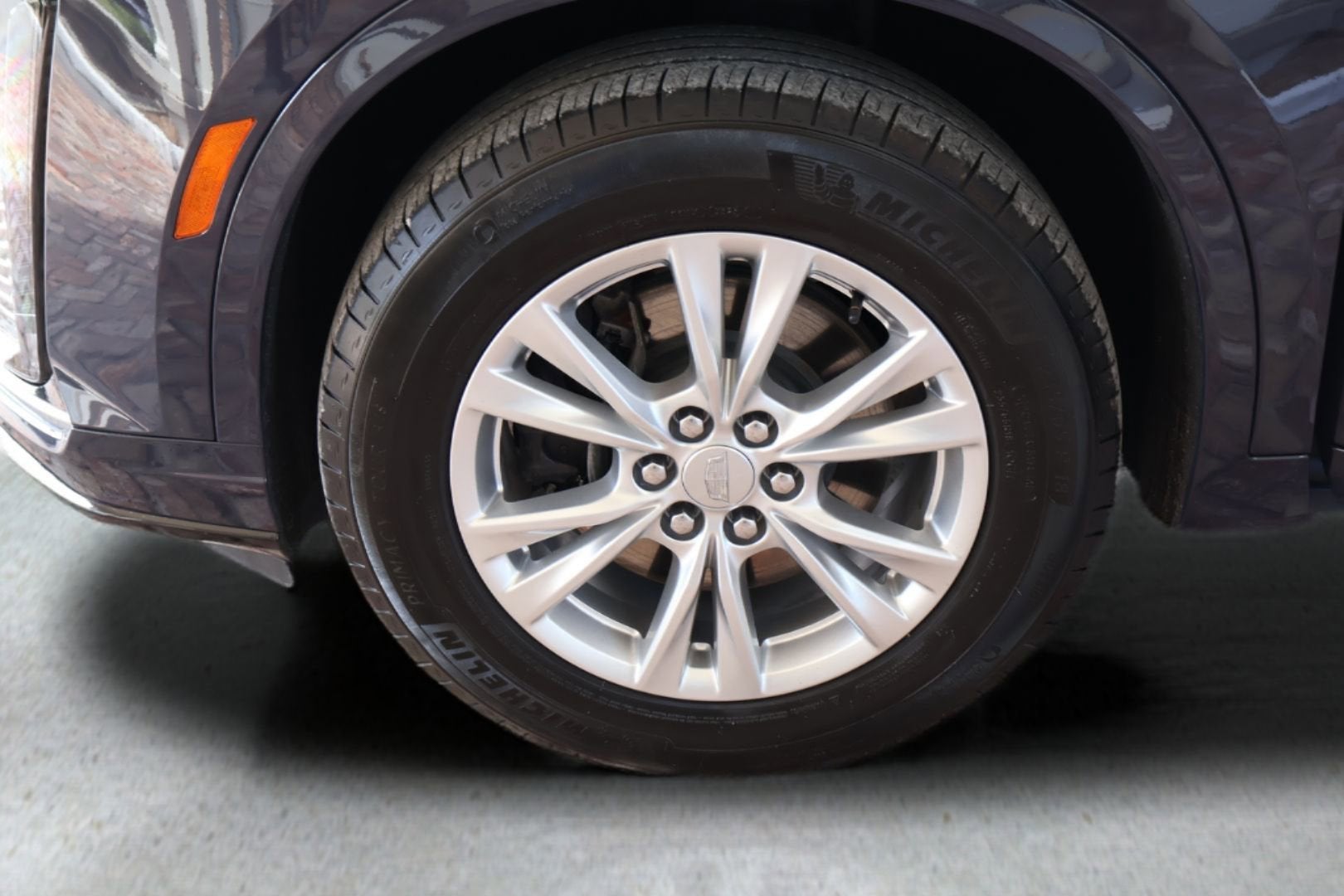 2024 Cadillac XT6 Luxury