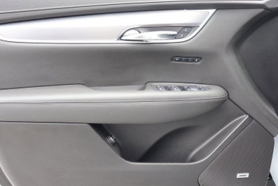 2024 Cadillac XT6 Luxury