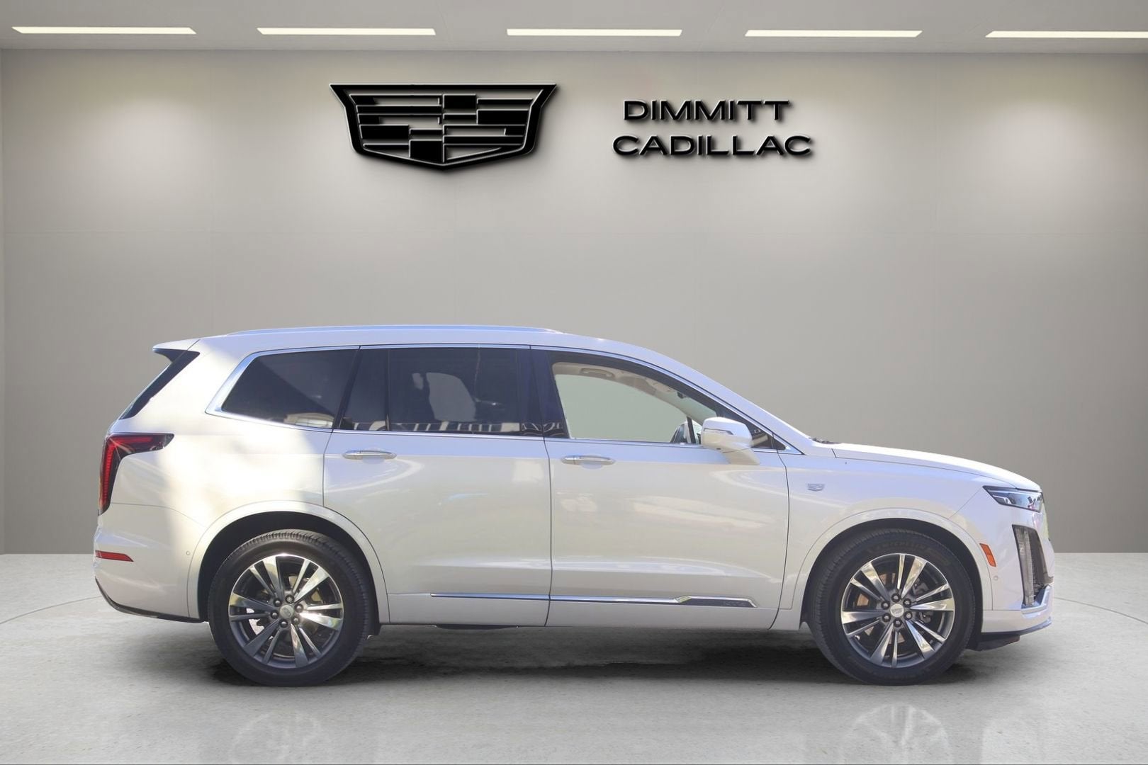2020 Cadillac XT6 Premium Luxury