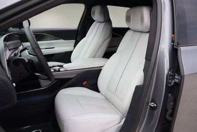 2023 Cadillac LYRIQ Luxury