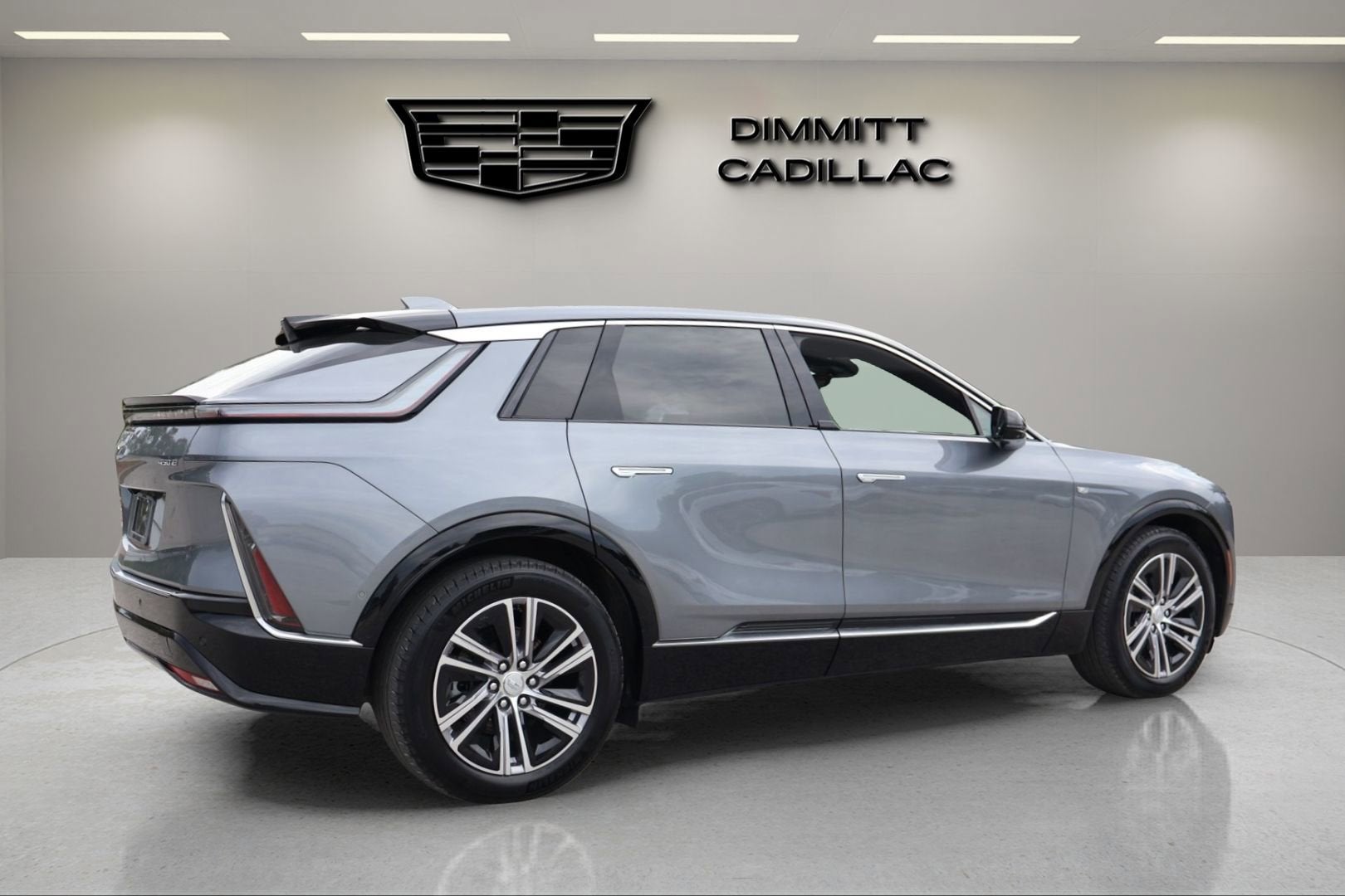 2023 Cadillac LYRIQ Luxury