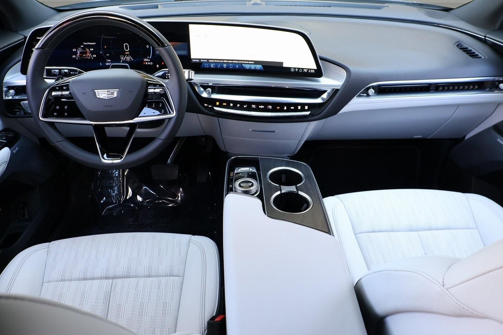 2023 Cadillac LYRIQ Luxury