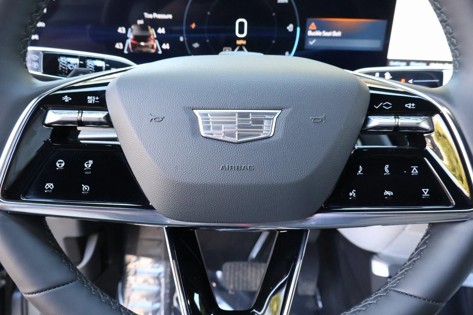 2023 Cadillac LYRIQ Luxury