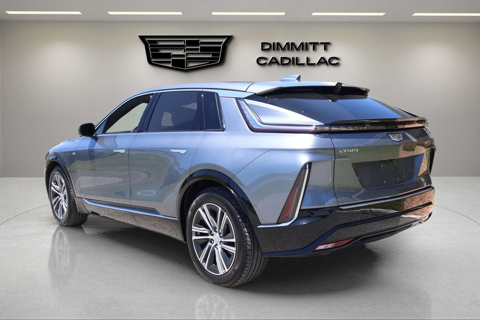 2023 Cadillac LYRIQ Luxury