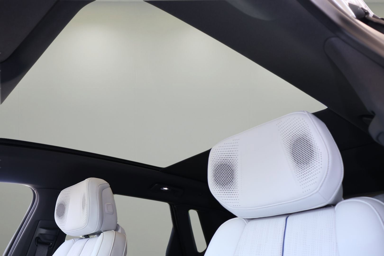 2023 Cadillac LYRIQ Luxury