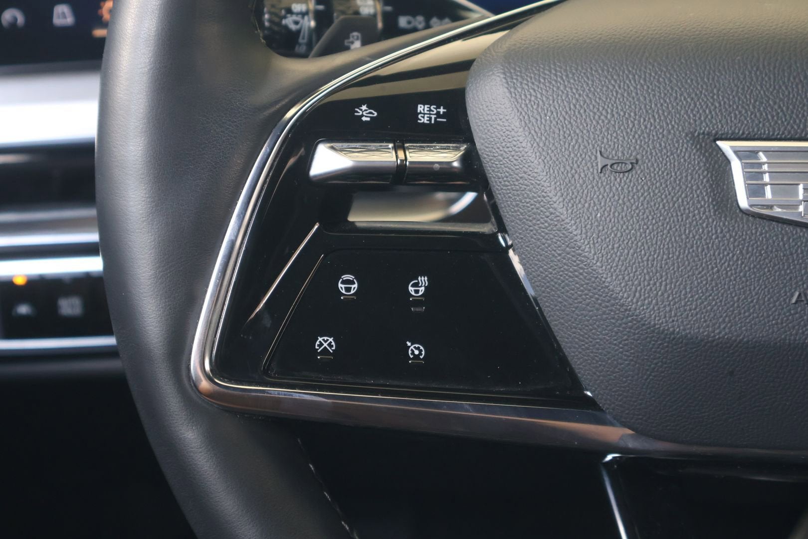 2023 Cadillac LYRIQ Luxury
