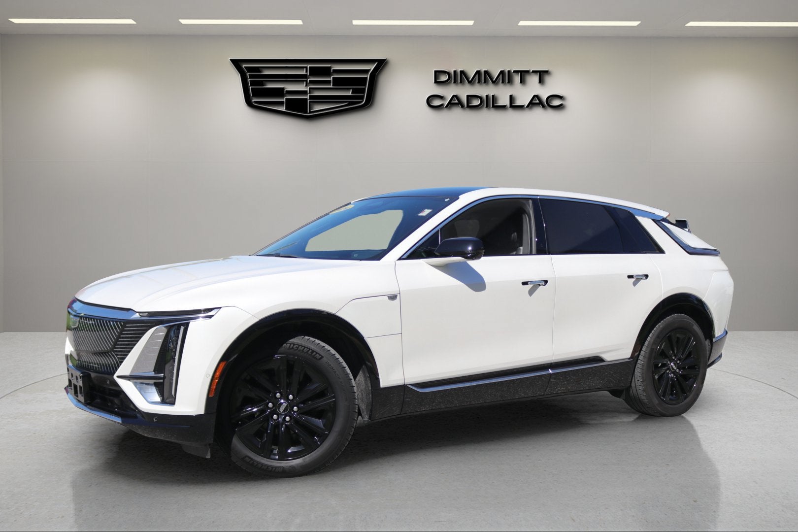2024 Cadillac LYRIQ Tech