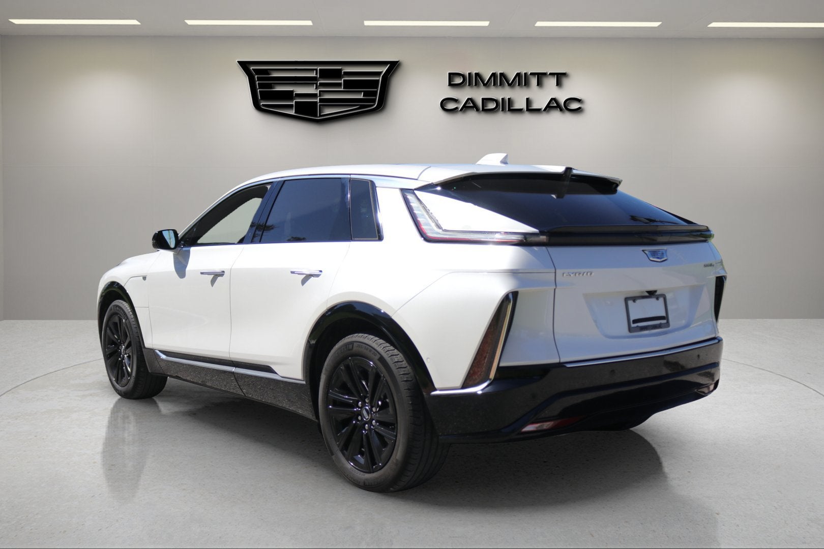 2024 Cadillac LYRIQ Tech