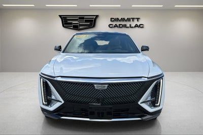 2024 Cadillac LYRIQ Luxury 3