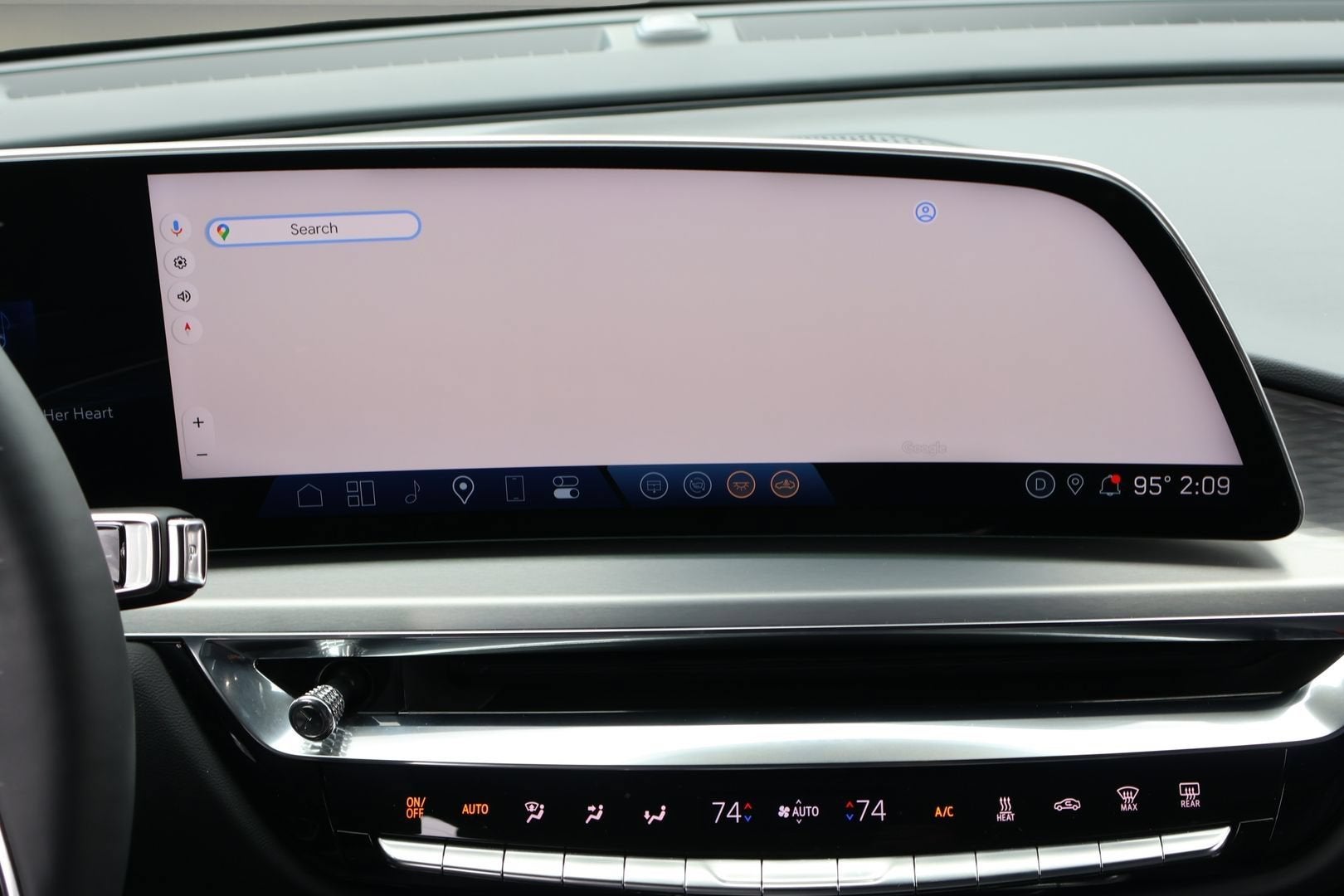 2024 Cadillac LYRIQ Luxury 3