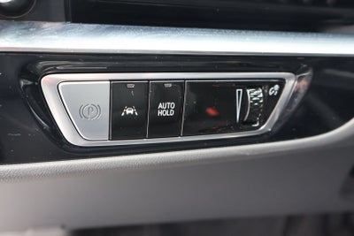 2024 Cadillac LYRIQ Luxury 3
