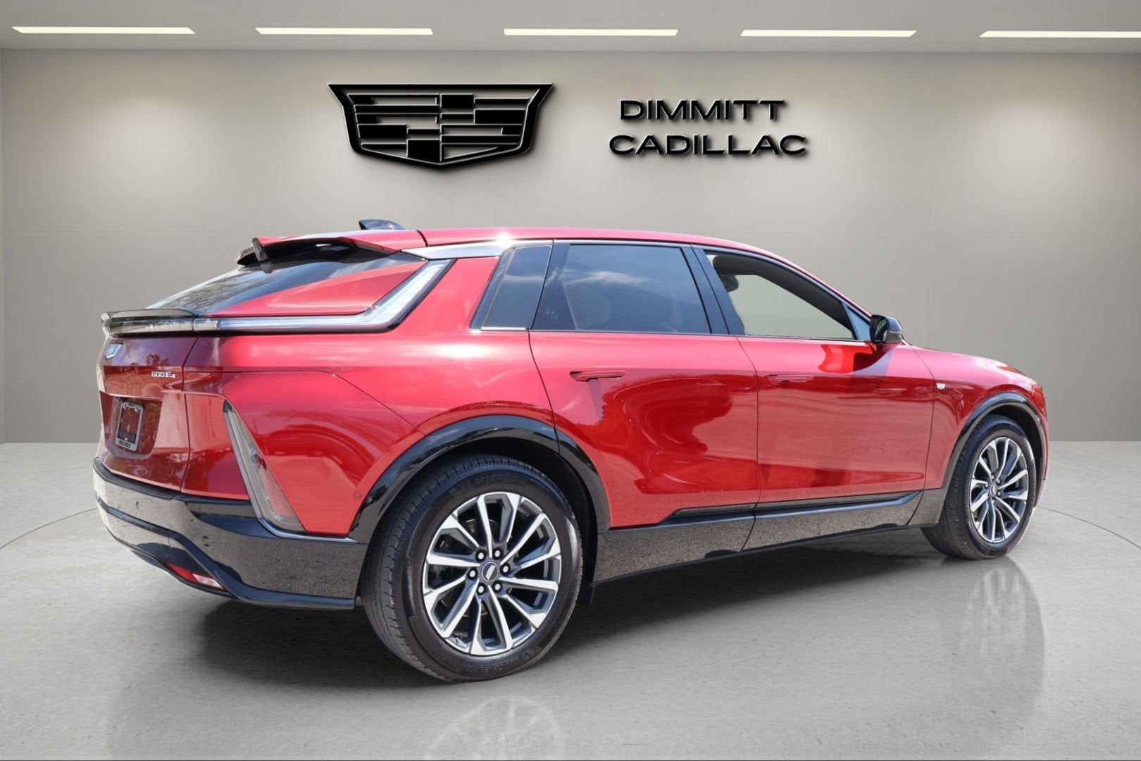 2024 Cadillac LYRIQ Sport 2