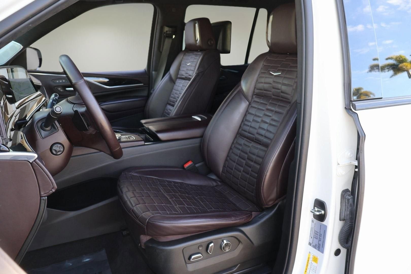 2023 Cadillac Escalade Sport Platinum