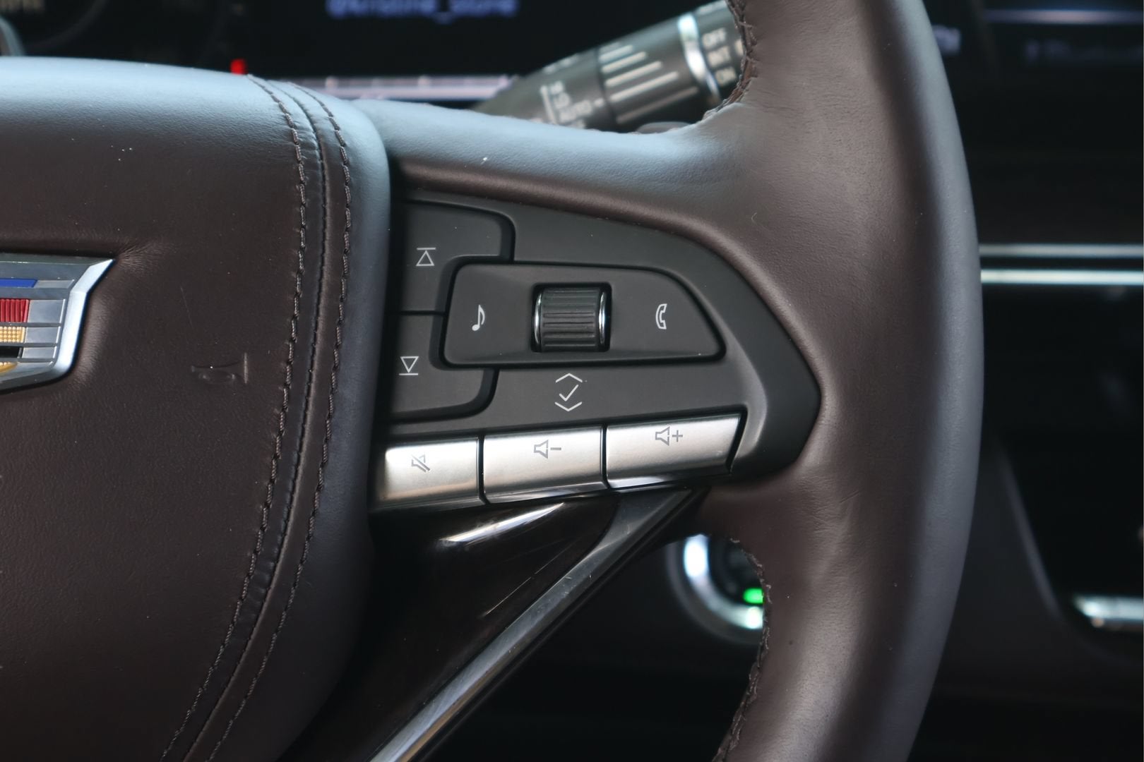 2023 Cadillac Escalade Premium Luxury Platinum
