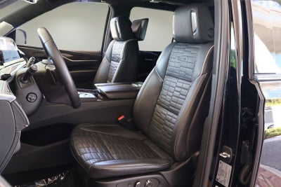 2022 Cadillac Escalade Sport Platinum