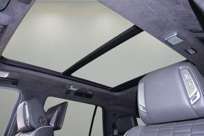 2022 Cadillac Escalade Sport Platinum