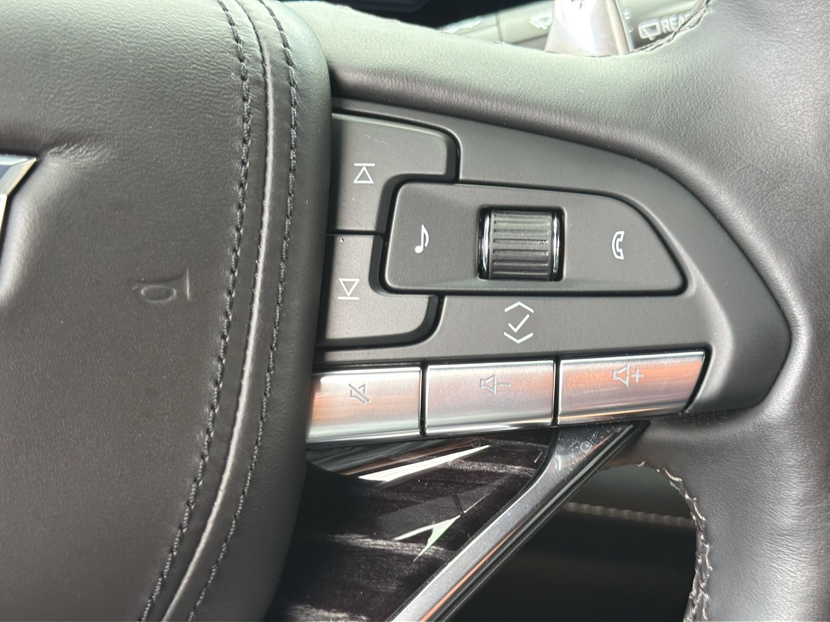 2023 Cadillac Escalade AWD V-Series