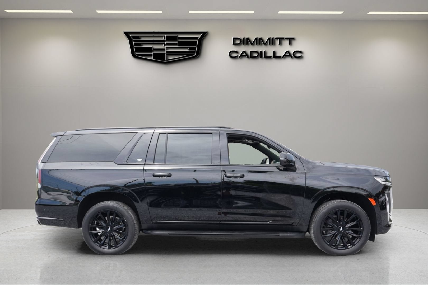 2024 Cadillac Escalade ESV Premium Luxury