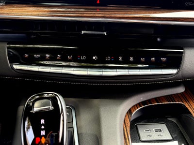2023 Cadillac Escalade ESV 4WD Premium Luxury