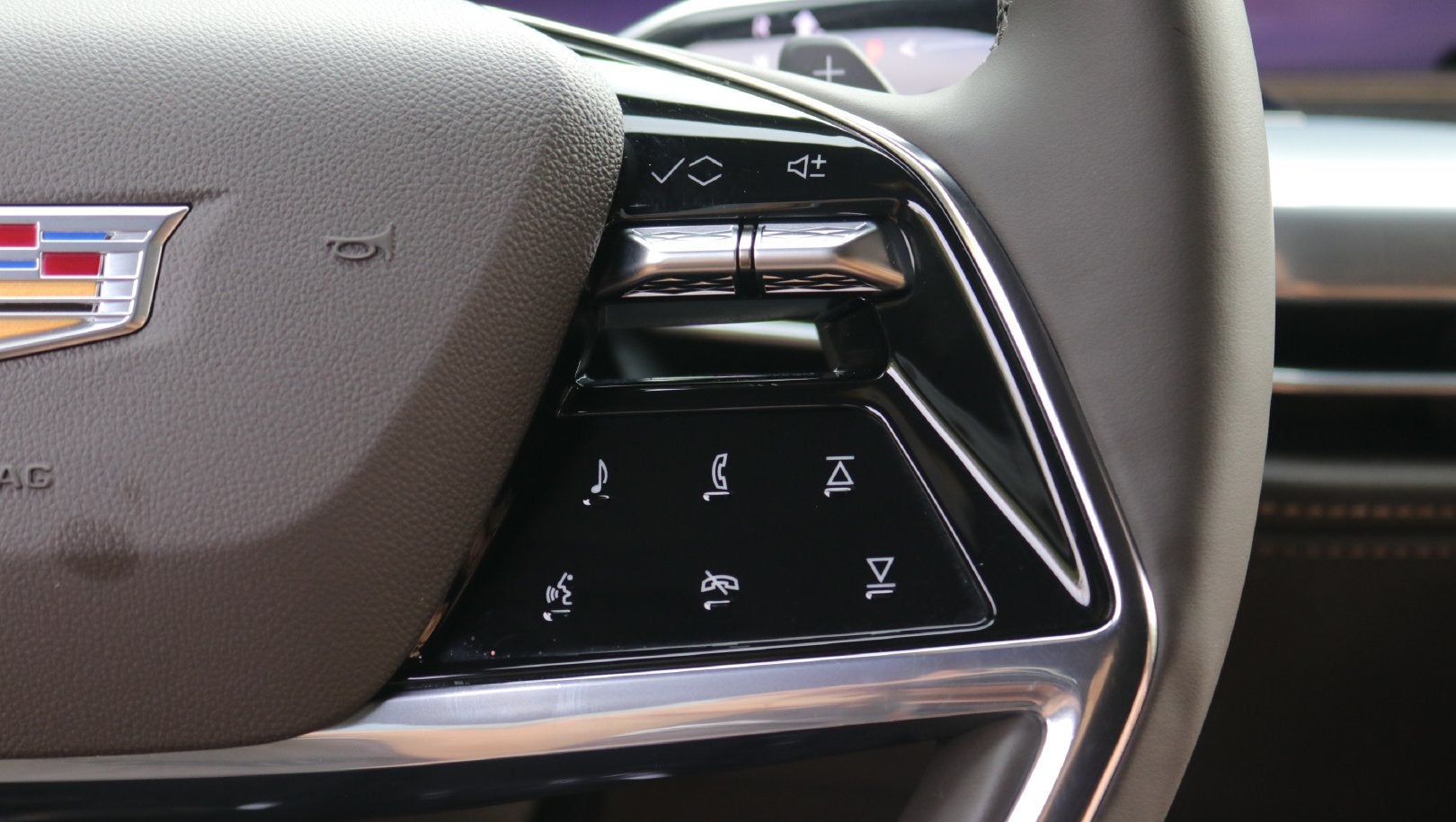 2025 Cadillac Escalade Premium Luxury