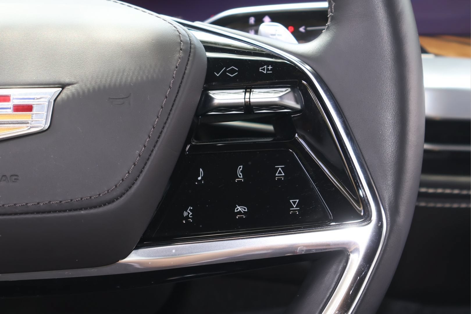 2025 Cadillac Escalade ESV Sport Platinum