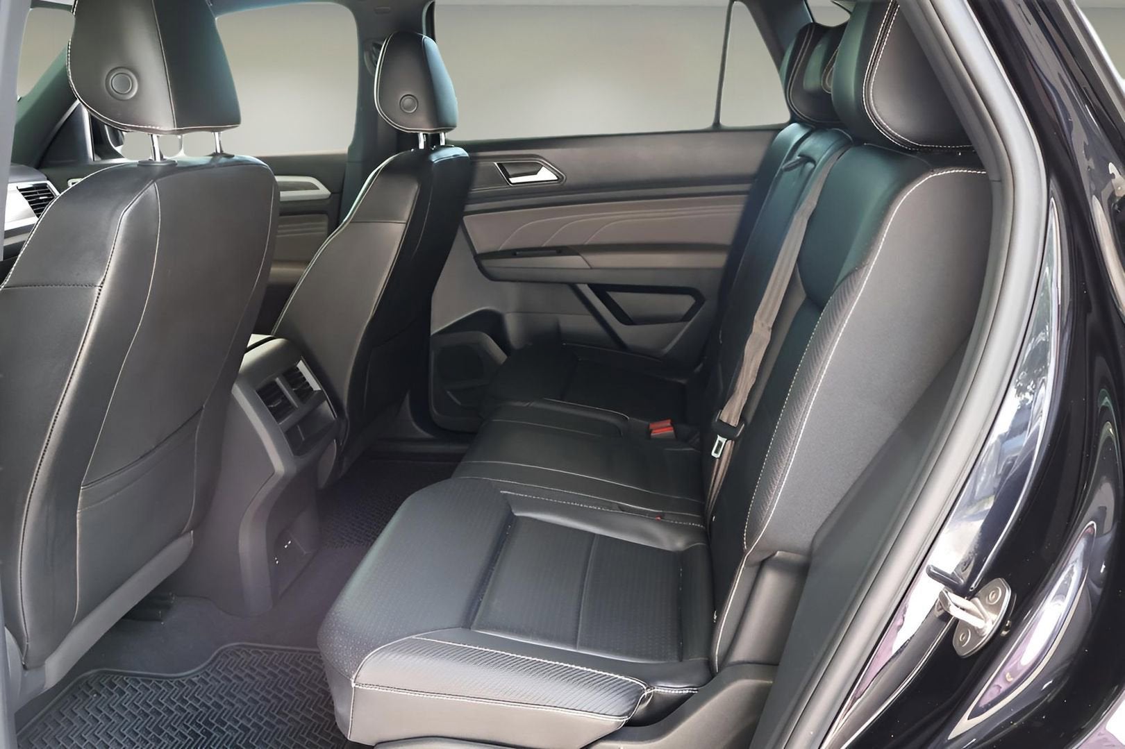 2022 Volkswagen Atlas Cross Sport 2.0T SE w/Technology