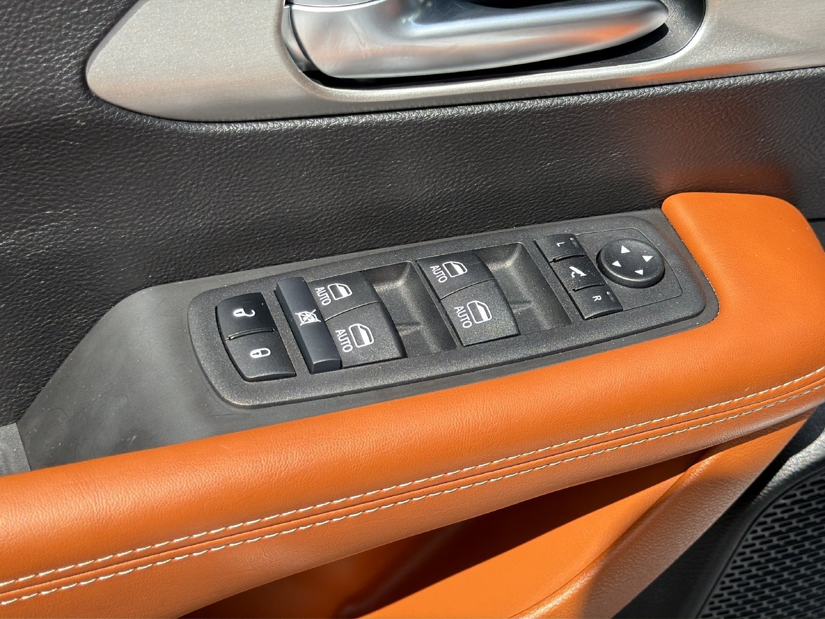 2024 Chrysler Pacifica Hybrid Pinnacle