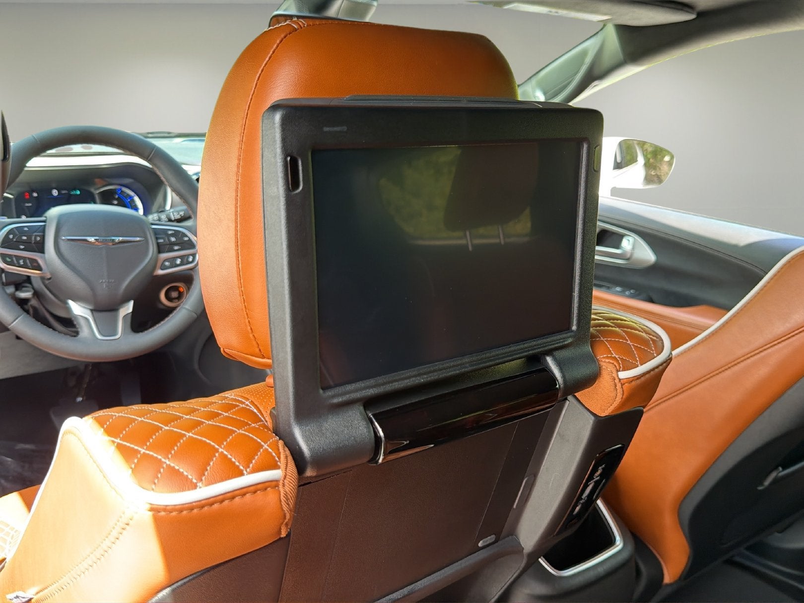 2024 Chrysler Pacifica Hybrid Pinnacle