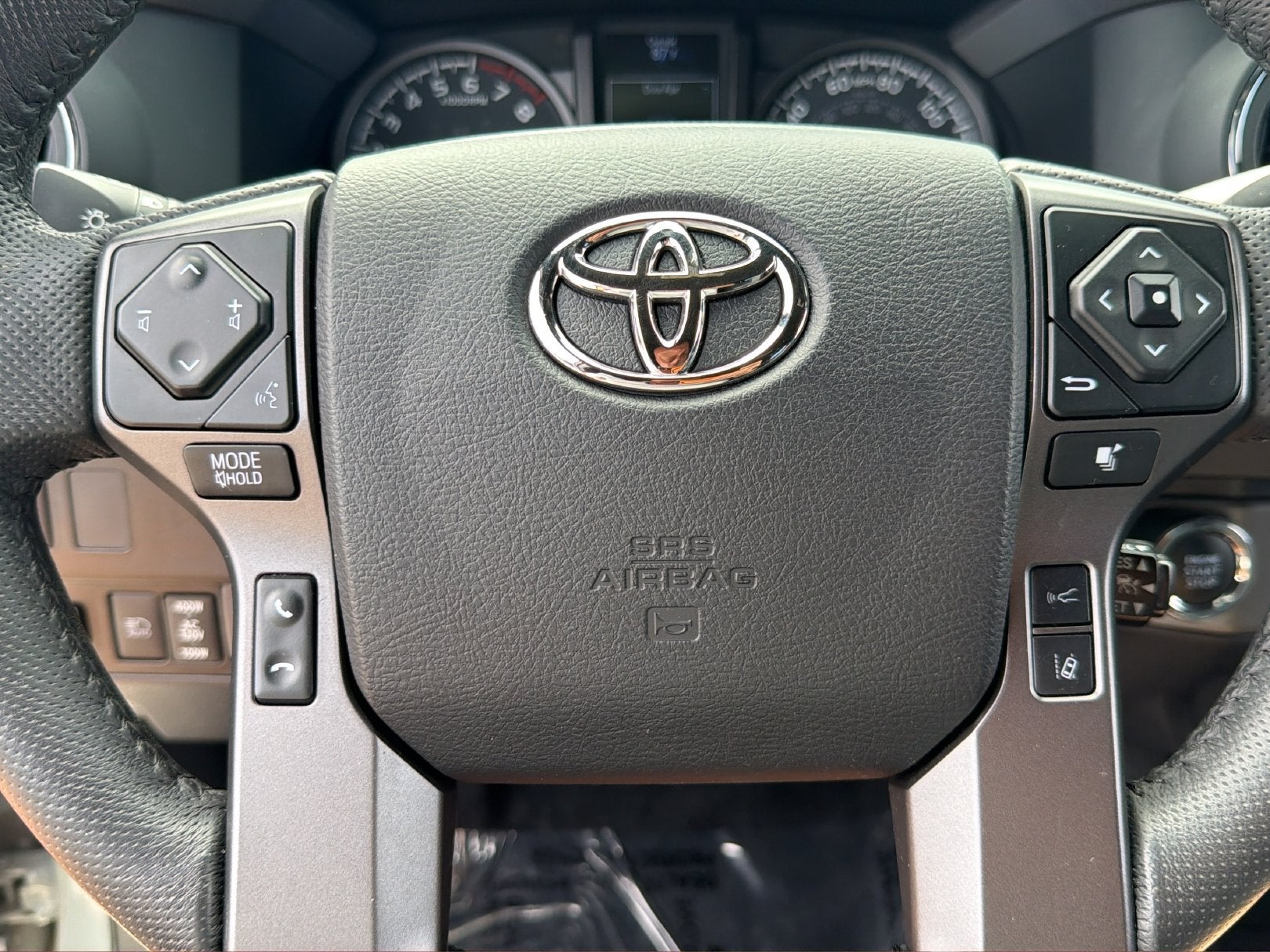 2022 Toyota Tacoma 2WD SR5
