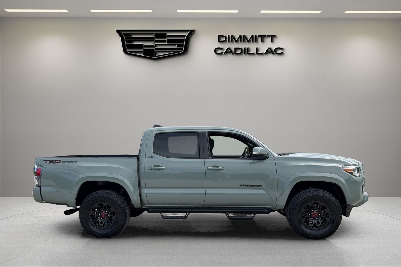2022 Toyota Tacoma 2WD SR5