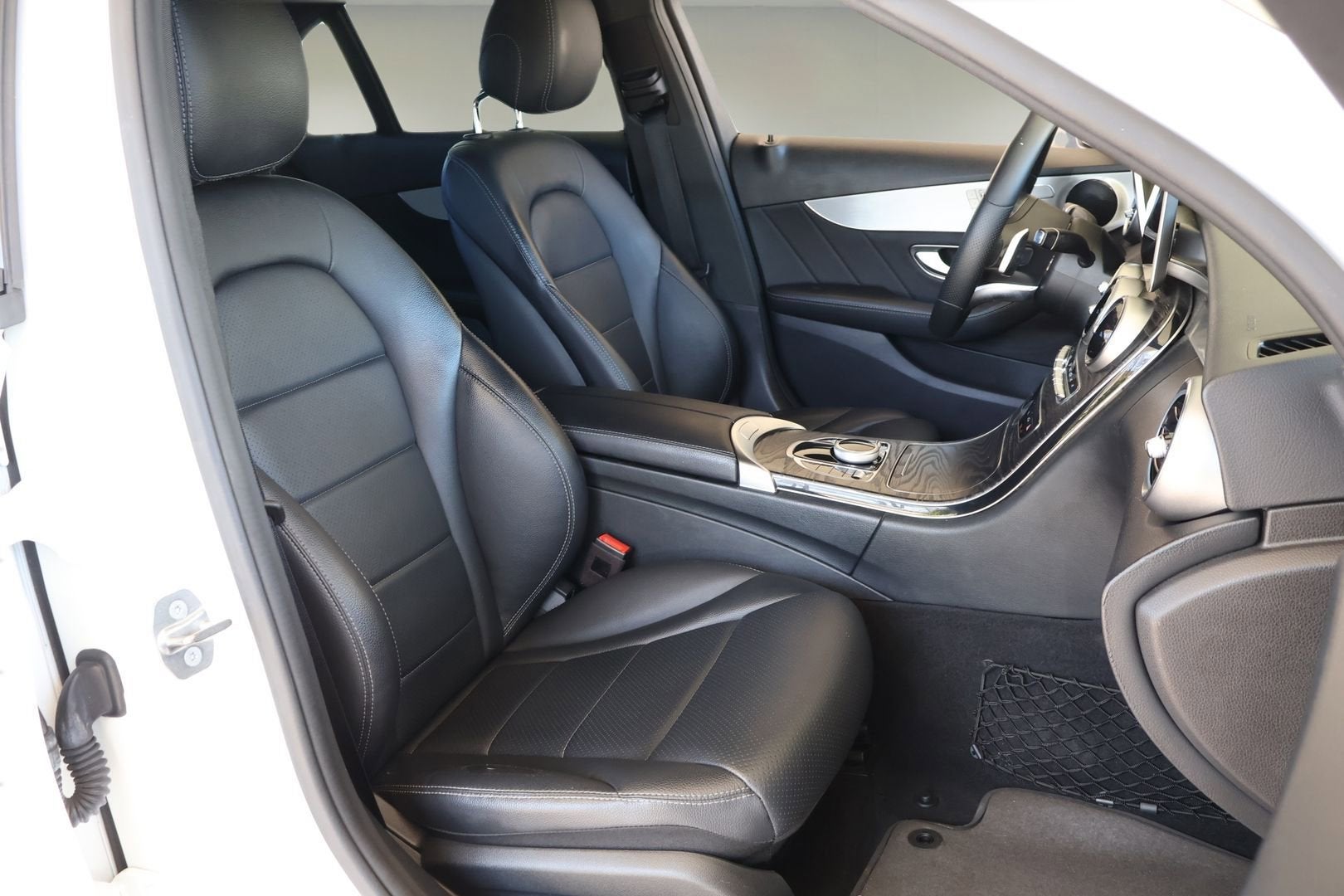 2020 Mercedes-Benz C-Class C 300